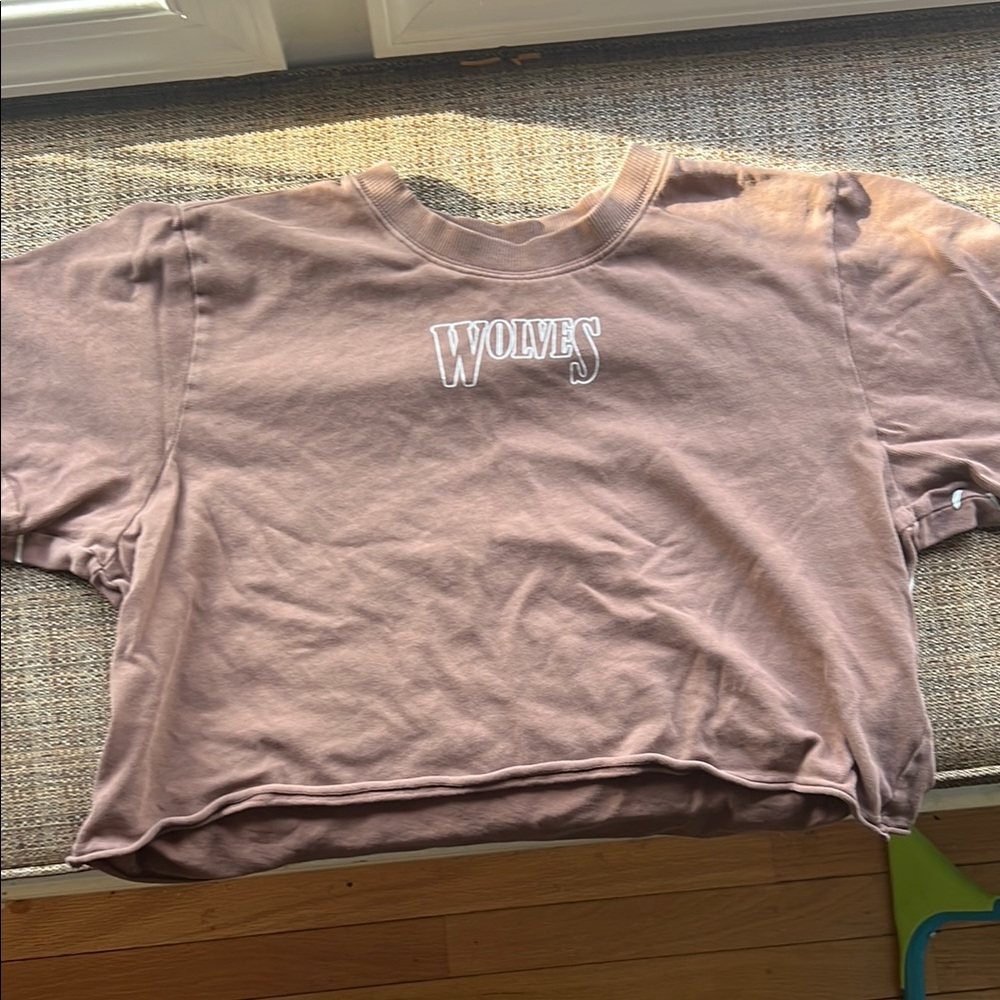 Brown darcSport Wolves Graphic T-Shirt small